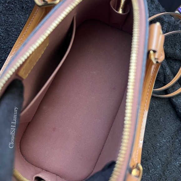 Auth Louis Vuitton Vernis Alma BB Rose Velours w/ Gold Hardware - Picture 11 of 16